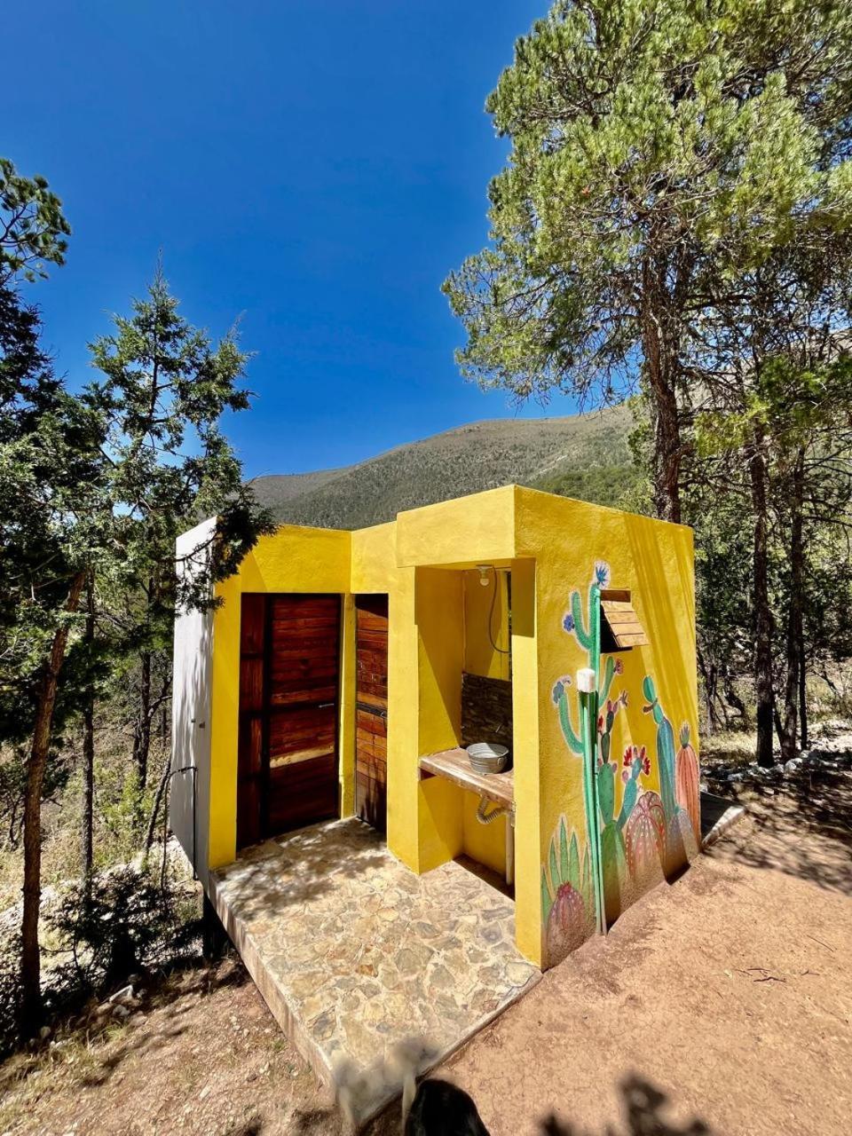 Camping En La Sierra De Arteaga Los Lirios Exterior photo